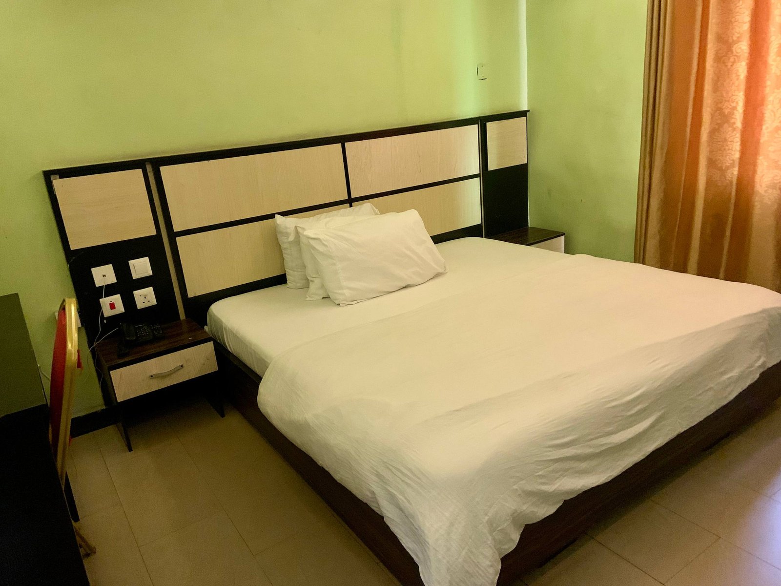 deluxe Room Interior